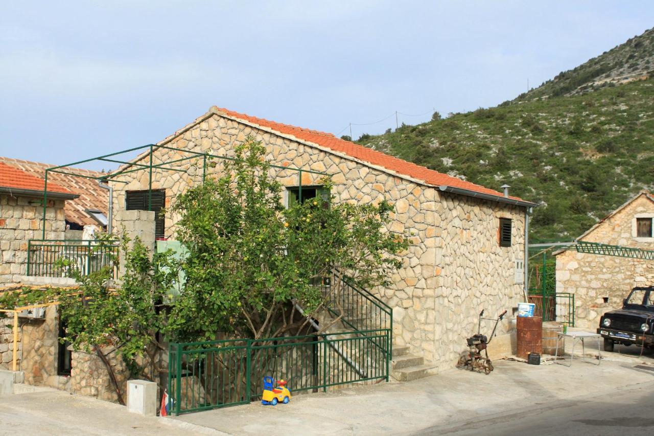 With A Parking Space Ivan Dolac, Hvar - 8753 Apartment Ivan Dolac