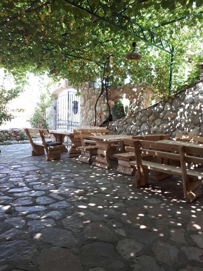 With A Parking Space Ivan Dolac, Hvar - 8753 Apartment *